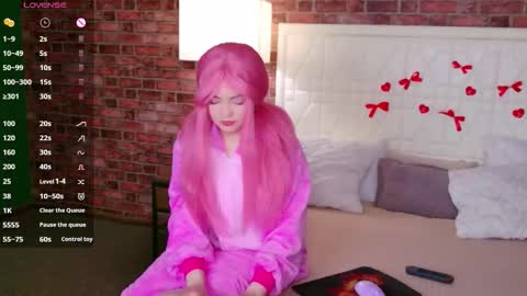 Lisa online show from March 24, 2026, 6:35 pm