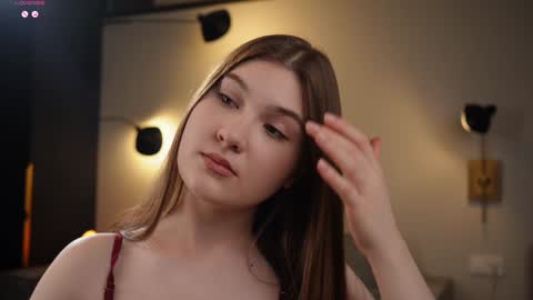 Snapshot of milablum chatting on December 18, 2024, 5:31 pm milablum online show from December 18, 2024, 5:31 pm