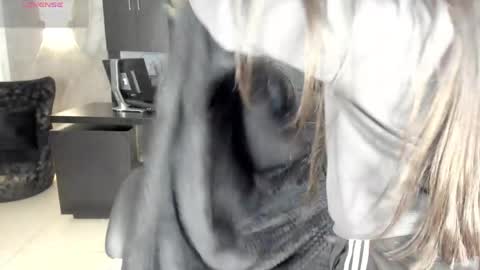 Snapshot of milacoleman chatting on May 21, 2026, 3:13 am Mila online show from May 21, 2026, 3:13 am