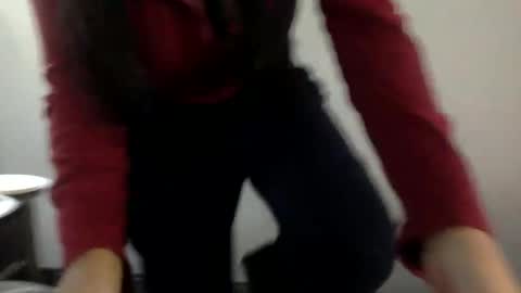 Snapshot of miladreama chatting on January 16, 2025, 6:37 pm Miladreama online show from January 16, 2025, 6:37 pm