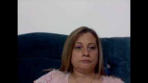 Snapshot of milagros_latin chatting on March 10, 2026, 2:49 am milagros_latin online show from March 10, 2026, 2:49 am