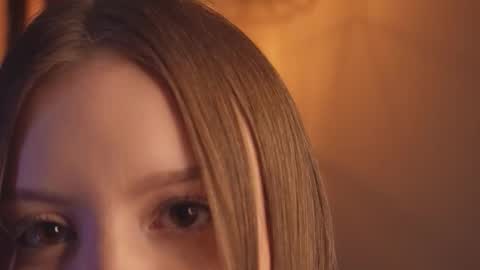 Snapshot of milaice chatting on February 14, 2026, 1:08 pm Mila online show from February 14, 2026, 1:08 pm