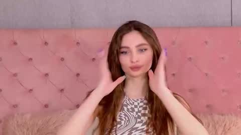 milalick online show from April 15, 2026, 6:53 am