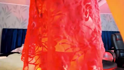 Daphne online show from February 14, 2026, 5:32 pm