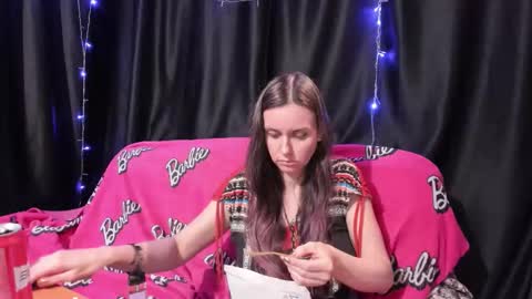 MilAna online show from September 8, 2025, 7:46 pm