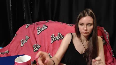 MilAna online show from November 6, 2025, 4:52 pm