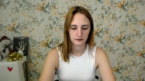 Milana online show from October 20, 2025, 6:03 am