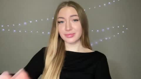 Milana online show from December 9, 2024, 1:45 pm