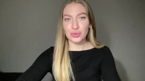 Milana online show from January 13, 2025, 9:20 pm