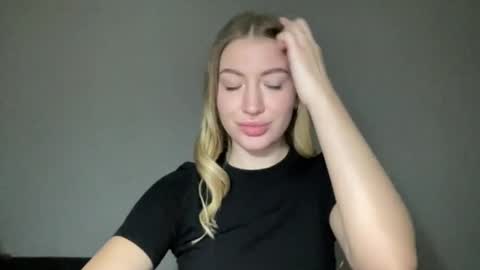 Milana online show from January 16, 2025, 8:36 pm