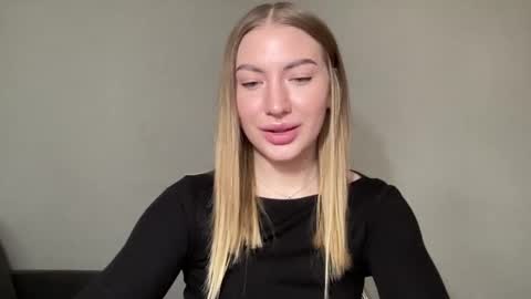 Milana online show from January 19, 2025, 11:01 am