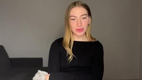 Milana online show from February 3, 2025, 8:46 pm