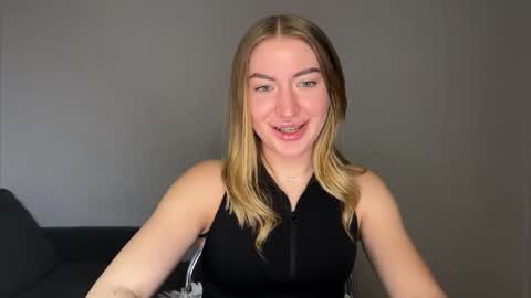 Milana online show from February 8, 2025, 9:46 pm