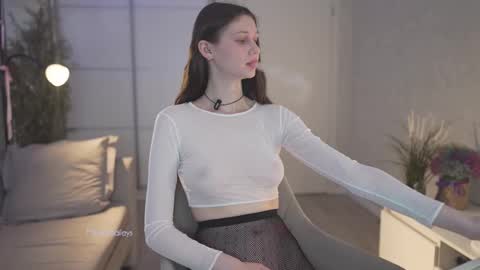 Snapshot of milanabaileys chatting on February 11, 2025, 5:29 pm Milana   online show from February 11, 2025, 5:29 pm