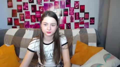 milanaroz online show from February 27, 2025, 8:50 am