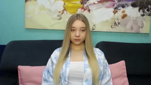 Milana online show from March 13, 2026, 5:58 am