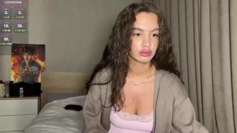 milanasugar online show from April 22, 2026, 10:00 pm