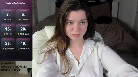 Snapshot of milania_hot_foxy chatting on April 14, 2026, 7:09 pm Mila online show from April 14, 2026, 7:09 pm