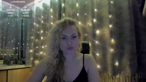 milanna_x online show from January 12, 2026, 7:41 pm