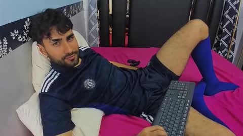 milanzaire online show from October 18, 2025, 12:24 am