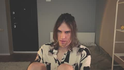 Snapshot of milaslovv chatting on May 5, 2026, 12:13 pm Mila online show from May 5, 2026, 12:13 pm