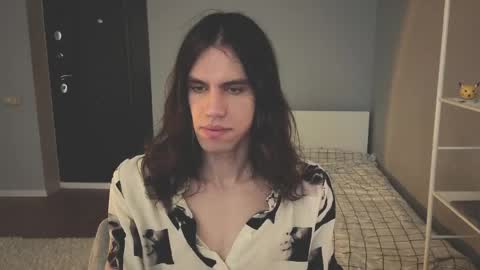 Snapshot of milaslovv chatting on May 7, 2026, 9:58 am Mila online show from May 7, 2026, 9:58 am