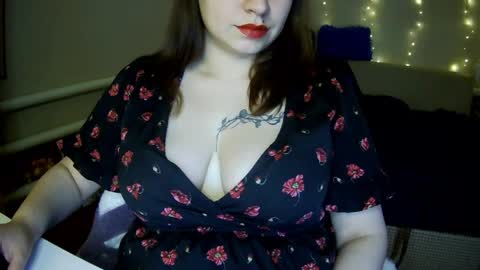 Milaxcute online show from April 4, 2026, 4:26 pm