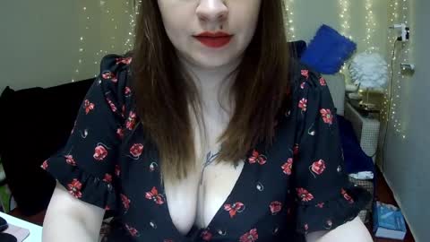 Snapshot of milaxcute chatting on May 26, 2026, 7:43 pm Milaxcute online show from May 26, 2026, 7:43 pm