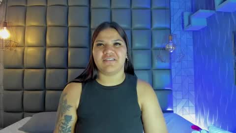 Snapshot of mile_u chatting on March 9, 2025, 2:18 am Milena online show from March 9, 2025, 2:18 am