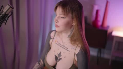 M  Telegram mamagotachannel online show from January 7, 2025, 3:44 pm