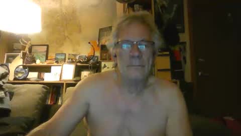 Snapshot of milehi1958 chatting on April 26, 2026, 10:13 am Milehi1958 online show from April 26, 2026, 10:13 am