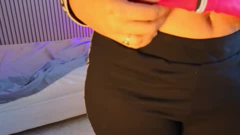 milena_lawson online show from March 6, 2026, 2:02 pm