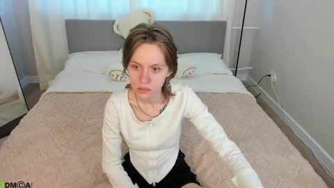 Snapshot of milena_milyan chatting on May 2, 2026, 1:10 am Milena online show from May 2, 2026, 1:10 am