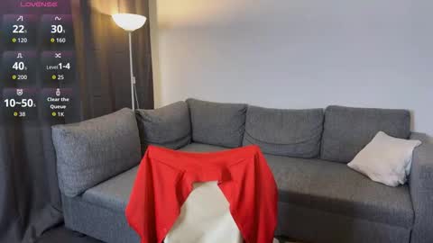 Milena online show from March 25, 2026, 5:35 am