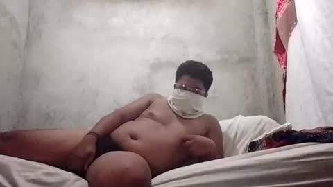 milesgay123 online show from December 16, 2025, 10:42 am