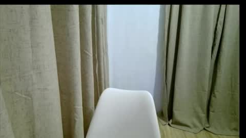 Snapshot of miletera chatting on October 14, 2025, 12:28 pm miletera online show from October 14, 2025, 12:28 pm