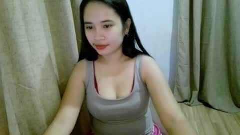 Snapshot of miletera chatting on November 11, 2025, 9:48 pm miletera online show from November 11, 2025, 9:48 pm