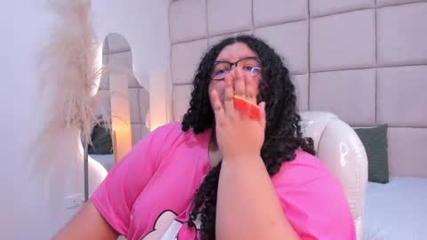 Miley online show from December 5, 2025, 8:49 pm