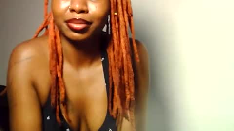 mileychan  online show from December 19, 2025, 10:22 am