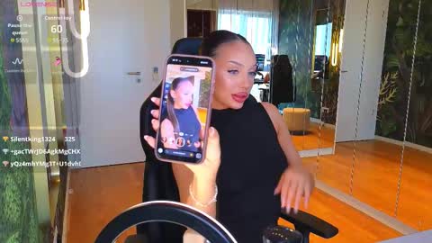 Snapshot of mileysin chatting on March 7, 2026, 12:24 pm Miley Sin online show from March 7, 2026, 12:24 pm