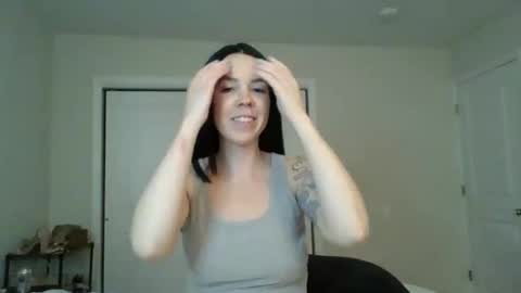 Snapshot of milf4you6 chatting on June 4, 2026, 12:05 am milf4you6 online show from June 4, 2026, 12:05 am