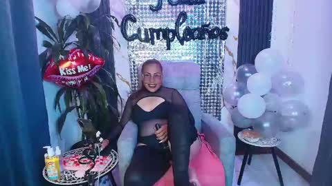  milf sikiu  online show from April 23, 2026, 10:45 pm