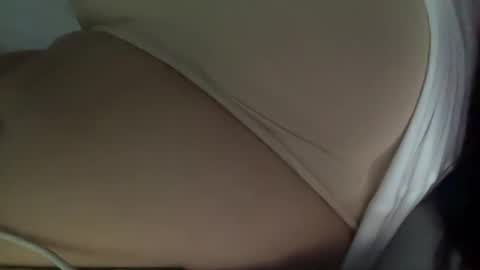 Snapshot of milfgoddesss chatting on May 9, 2026, 12:16 am MilfGoddessS online show from May 9, 2026, 12:16 am