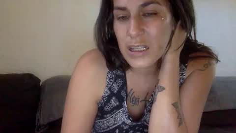 Snapshot of milfsfreaky69 chatting on June 10, 2026, 5:56 pm BabygirlsFreaky online show from June 10, 2026, 5:56 pm