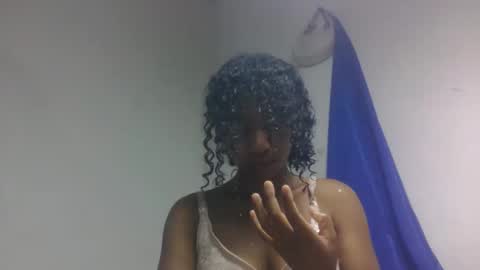 Snapshot of milinasy chatting on February 5, 2026, 9:03 am milinasy online show from February 5, 2026, 9:03 am