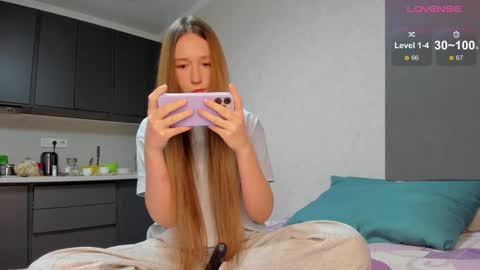 MilkaLiza online show from March 2, 2026, 6:26 pm