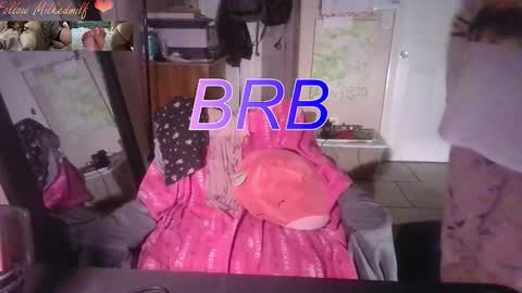 milkedmilf online show from November 12, 2025, 8:48 am