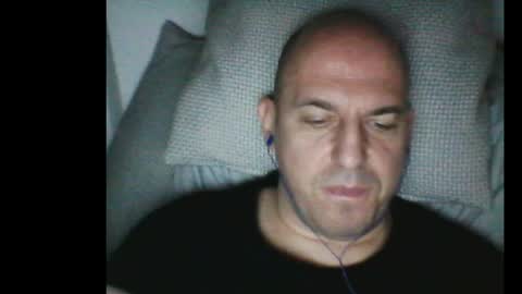 Snapshot of milkiwaay chatting on December 3, 2024, 11:24 pm Milkiwaay online show from December 3, 2024, 11:24 pm