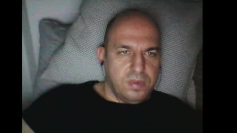 Snapshot of milkiwaay chatting on December 26, 2024, 2:12 am Milkiwaay online show from December 26, 2024, 2:12 am