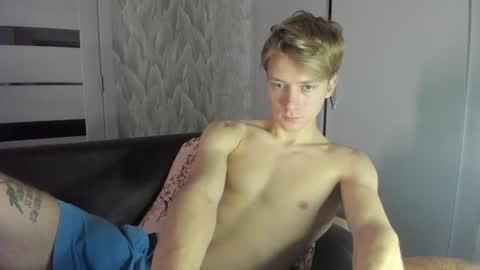 Snapshot of milkiwy chatting on December 20, 2024, 7:22 am Isaac online show from December 20, 2024, 7:22 am